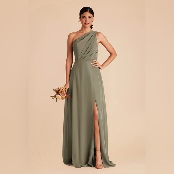 Birdy Grey Dresses & Skirts - Birdy Grey Chiffon Kira Dress in Moss Green/Thyme